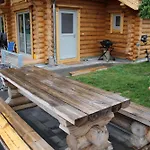Blockhaus Eighteen
