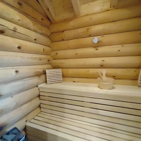 Holiday home Blockhaus Eighteen *