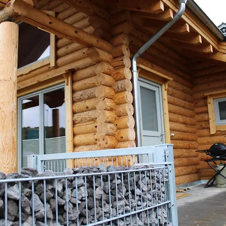 Blockhaus Eighteen *